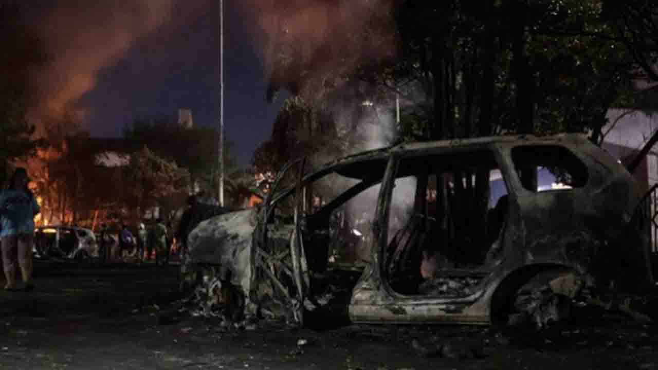 Chaos in Makassar