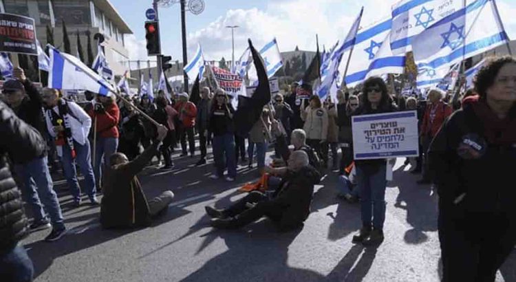Mass Protests in Israel